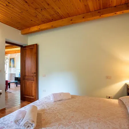 Casa La Montesca *